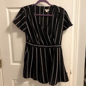 Xhilaration black striped romper with pockets L